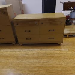 Dresser and mirror set