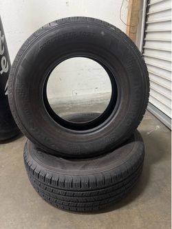15” Kumho Solus 235/70R15 Tires llantas