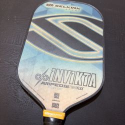 Selkirk Invikta Amped X5 Fiberflex Midweight Pickleball Paddle