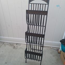 Metal Magazine Rack