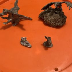 4 Pewter pieces and precious stone