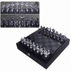 Street Fighter Chess Set 25th Anniversary Limited Edition