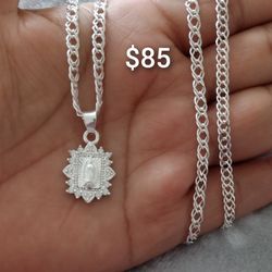 925 Sterling Silver Chain With The Pendant/Cadena Con Dije De Plata 925