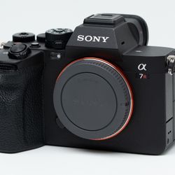 Sony a7RV (Alpha 7R V,  ILCE-7RM5)