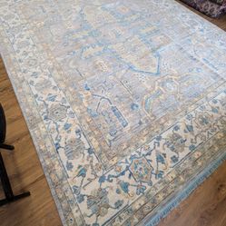 Fine Handknotted Wool Rug 9x12