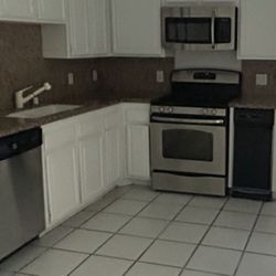 Stove,Micro,Dish Washer And Compactor