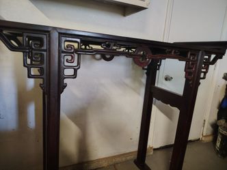 Late 20th century Chinese fret wood work mantle