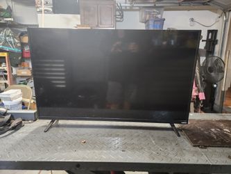 Vizio 43" Emerson 40"tv