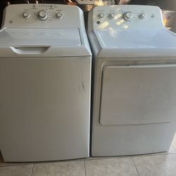 GE Washer And Gas Dryer Set