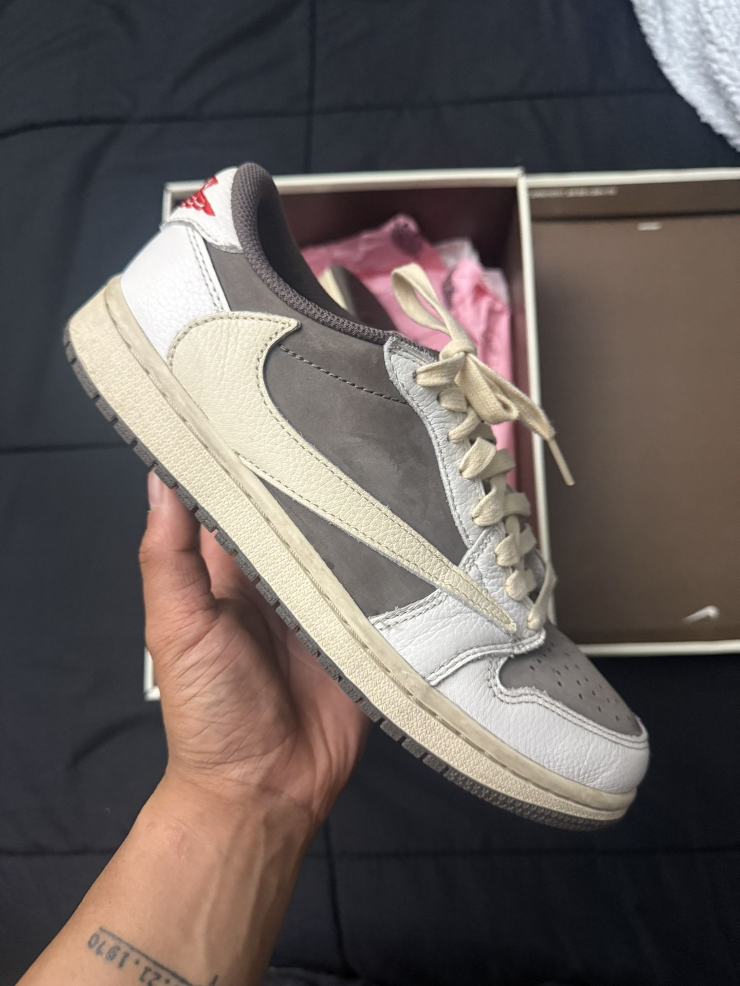 Jordan 1 Low Travis Scott Reverse Mocha Size 7.5 Men