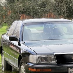 1990 Lexus LS