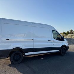 2019 Ford Transit Cargo