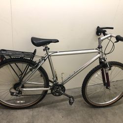 Park Pre Medium Size Bike Pulstar Hubs 