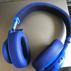 JBL E55BT Headphones.