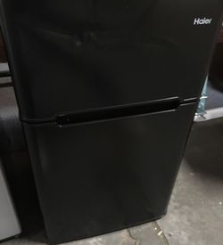 Hair double door fridge