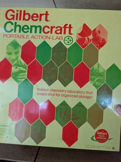 Vintage Gilbert Chemcraft portable action lab