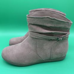 Women’s Shoes St. John's Bay Kinley Flat Heel Booties - Taupe Size 6.5 - Shoes  