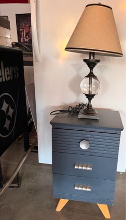 Night stand and lamp