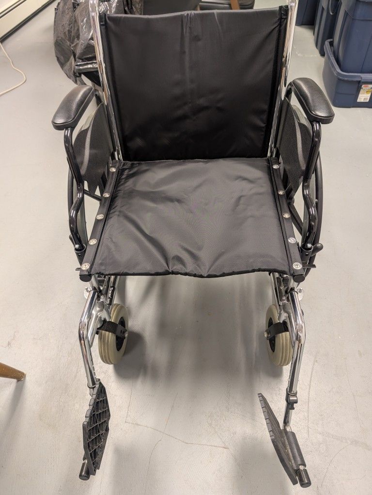 Invacare Tracer SX5 Folding Wheelchair
