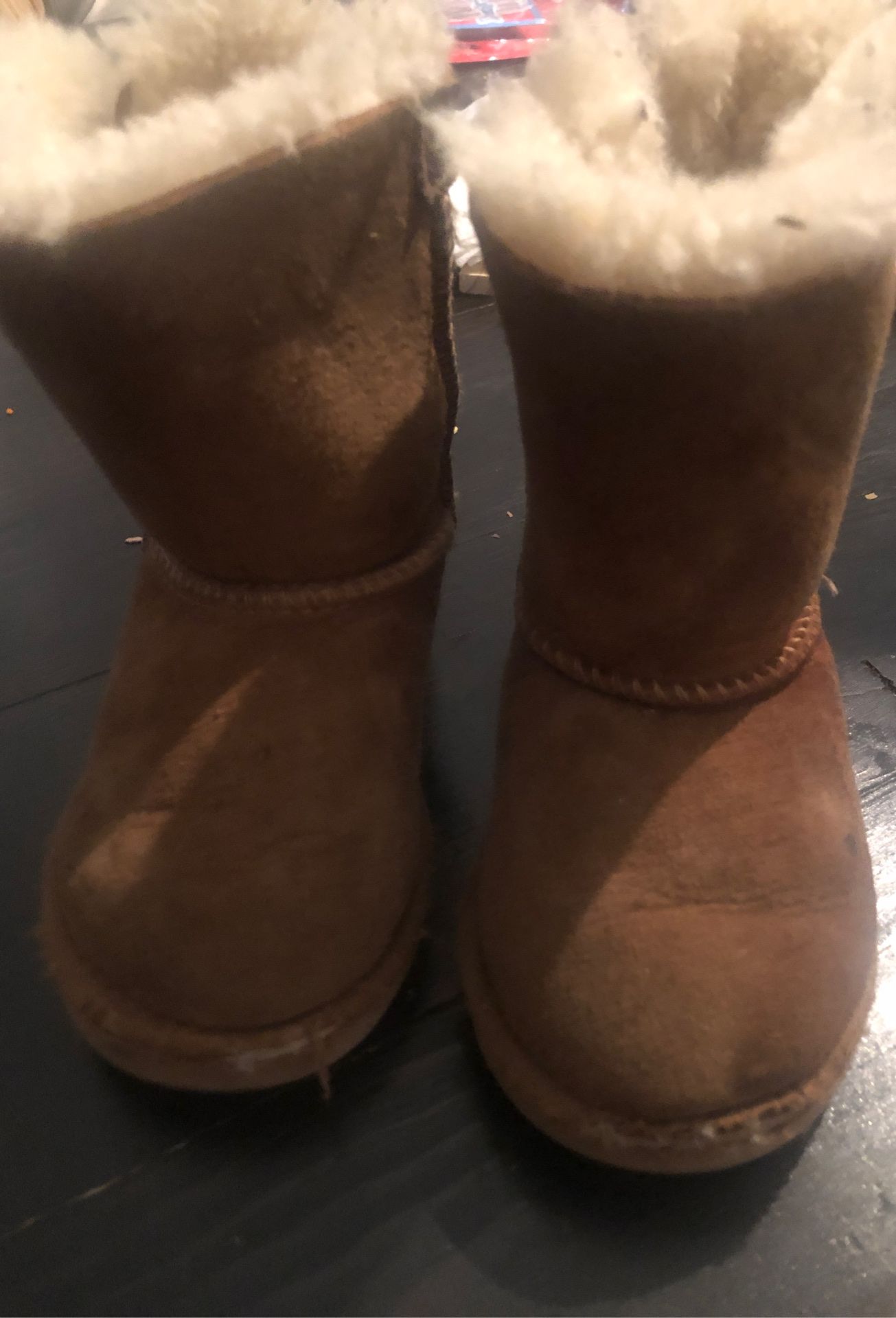 Toddler ugg boots