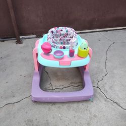 SAFETY 1ST BABY WALKER 