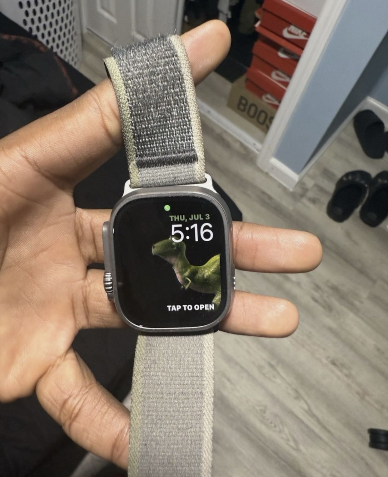 Apple Watch Ultra 2 49MM Titanium Cellular + GPS
