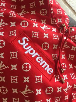 Louis Vuitton x Supreme Hoodie LV medium for Sale in Great Neck, NY -  OfferUp