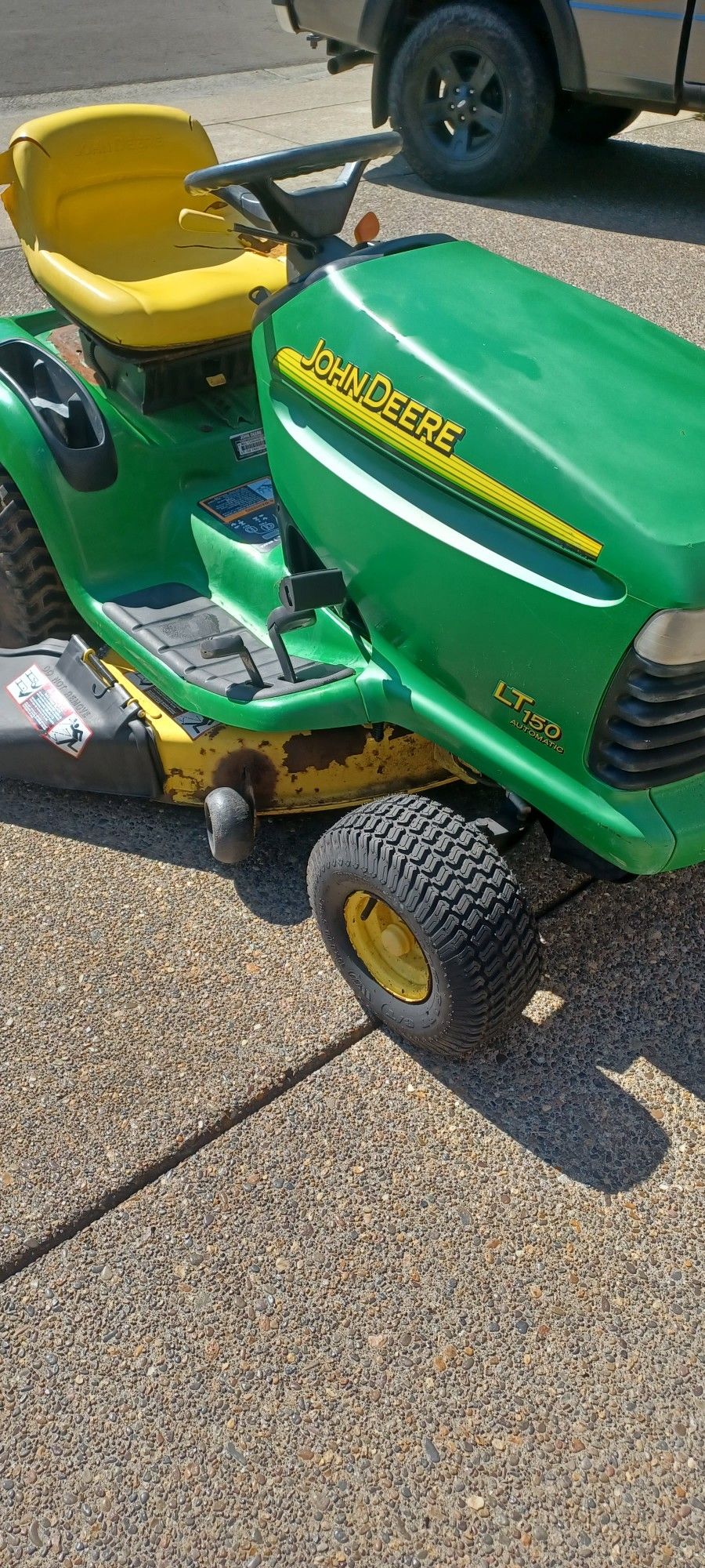 John Deere Lt150 Riding Lawn Mower With Kohler 15 Horse Engine Starts Easy Runs Perfect