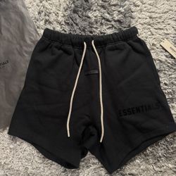 Essentials Shorts
