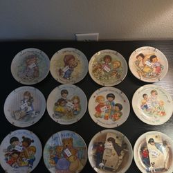 Mother’s Day Collectible plates