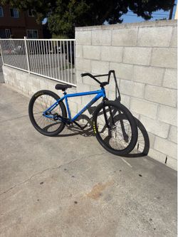 Throne bike