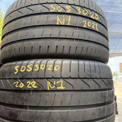 20” tires pirelli 305/30/20 semi new with free installation $80 eac