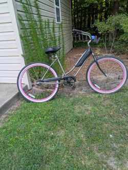 26" cruiser bicycle