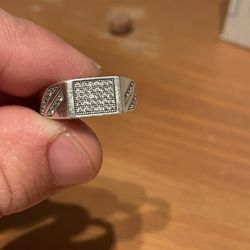 Silver ring with clear stones