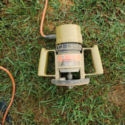Black & Decker 5/8hp  Router