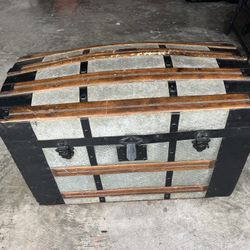 Cedar Chest, Hope Chest, 