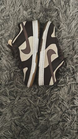 size 7 in mens/ 9 in women's