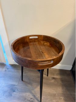 Round wood tray top side table