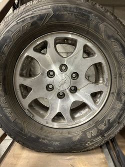Chevy Truck Tahoe Suburban Wheel