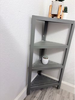Decorating wood corners