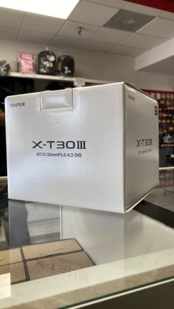 Fujifilm X-T30 III w/ 13-33mm Black