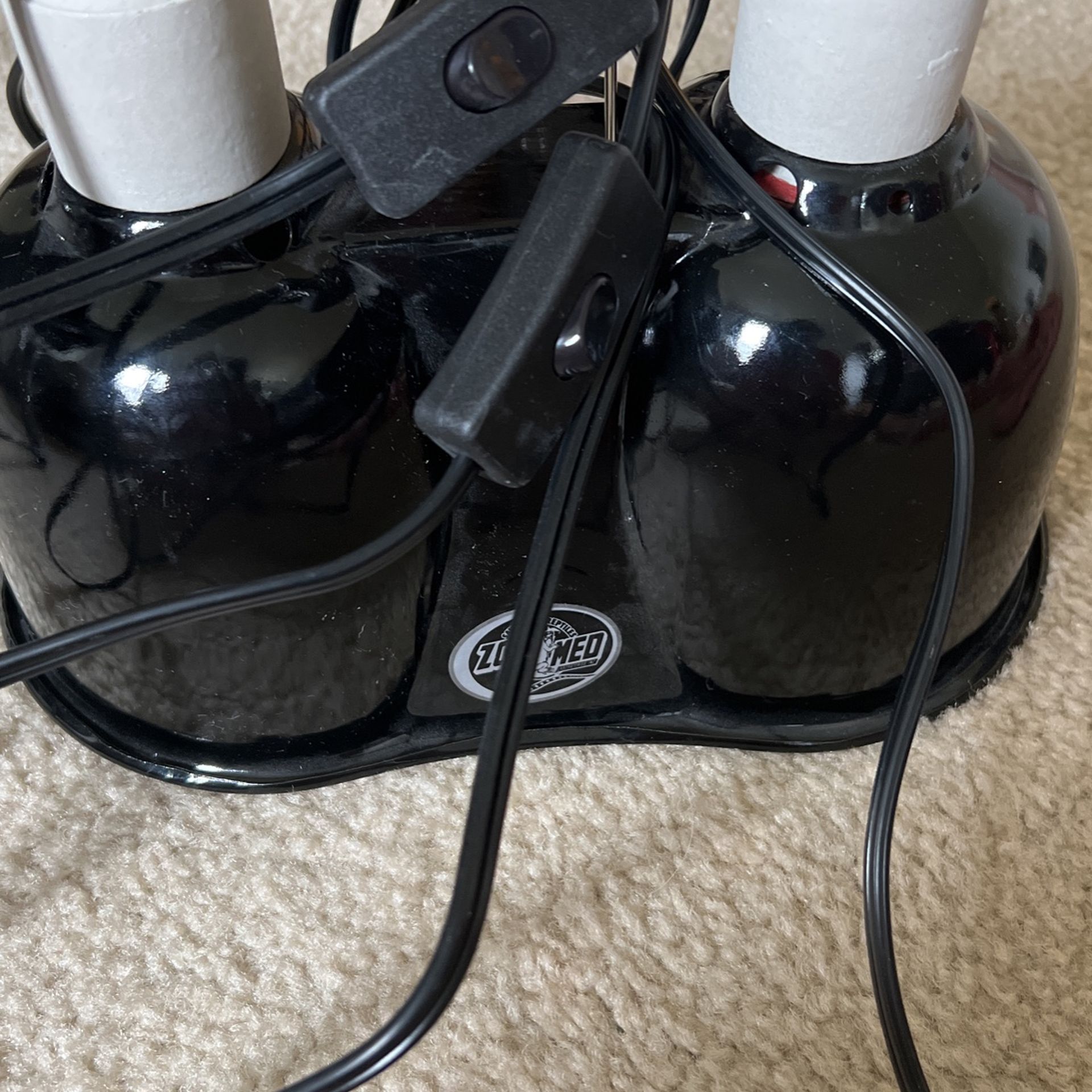 Lamo Save Your Reptile 🐍 