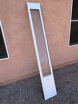 Medium dog door