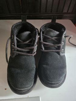 UGG