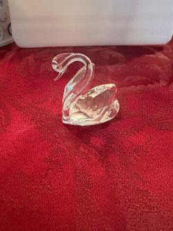 Zaydar Crystal Swan