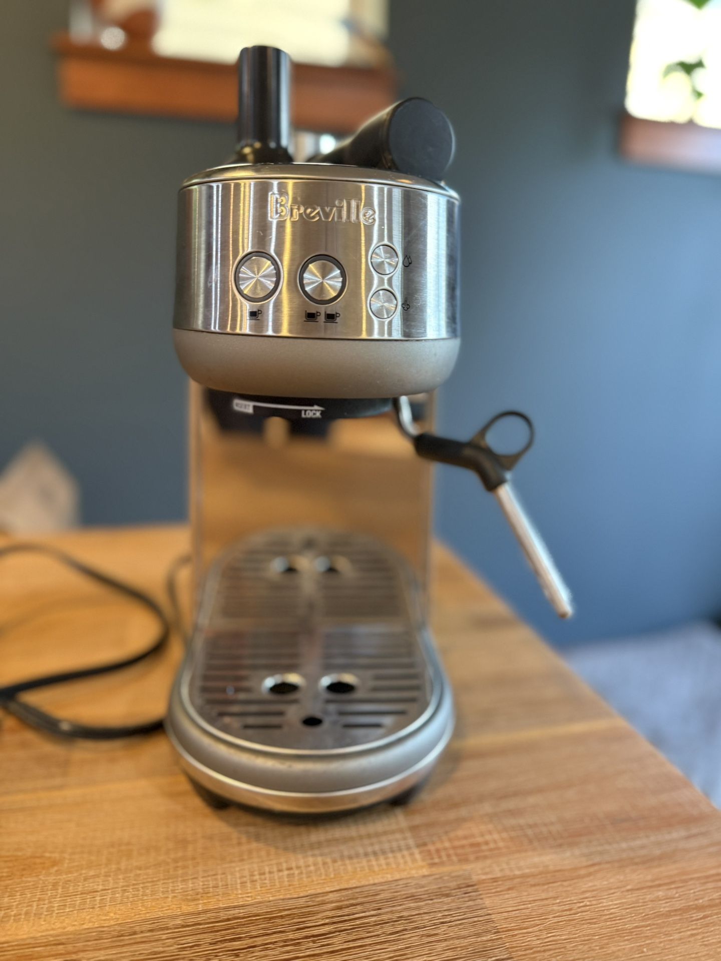 Breville Bambino Espresso Machine - Excellent Condition + All Accessories + Bonus Milk Froth Jug 120x
