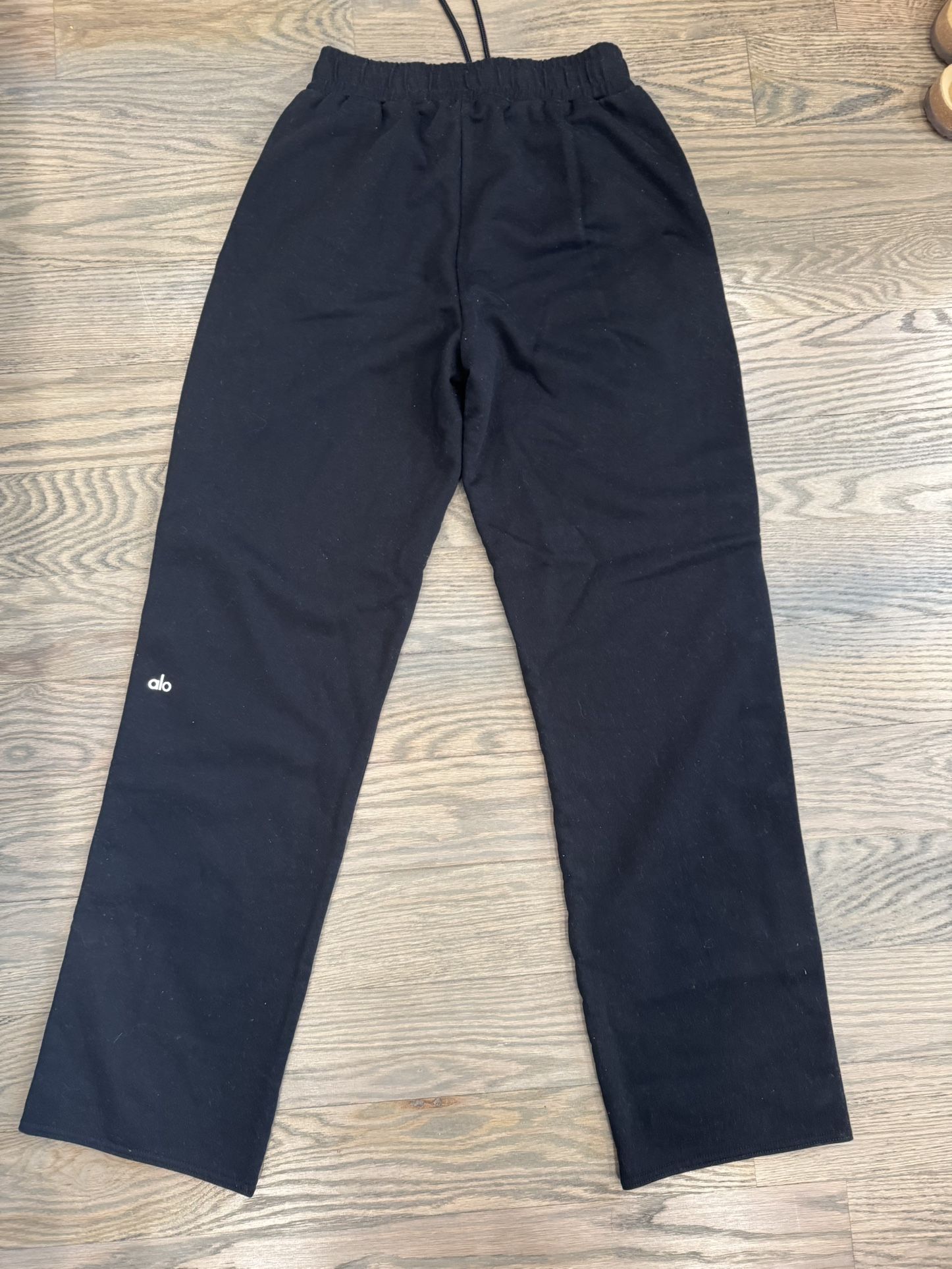 ALO Yoga Courtside Tearaway Snap Black Pants Womens Medium~ NEW WITHOUT TAG