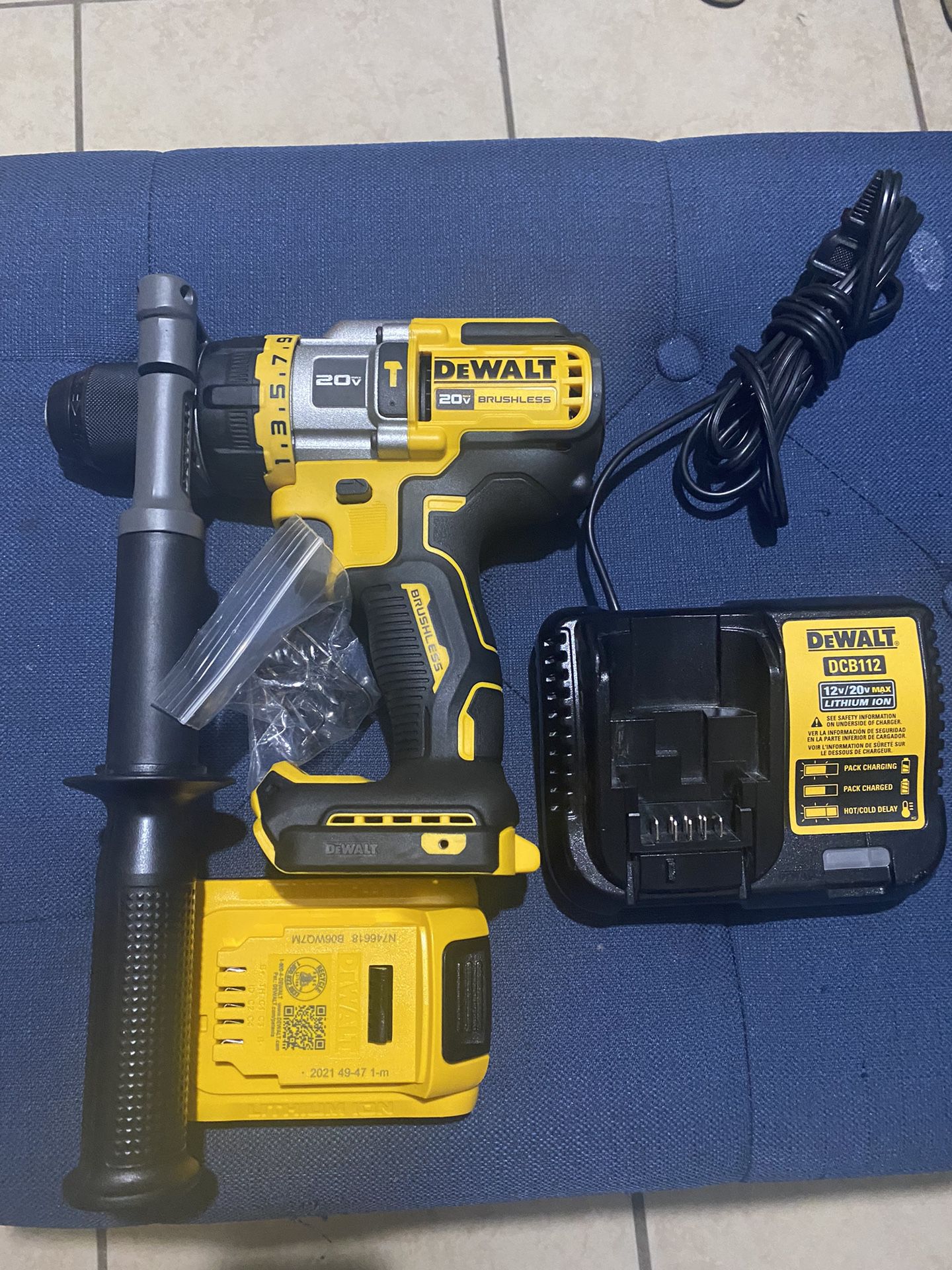 Dewalt Drill Battery And Charger New