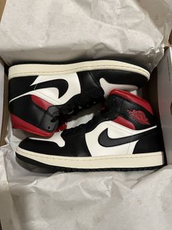 Jordan 1 DS New