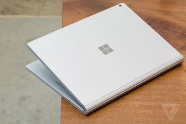 Microsoft Surface Book 2